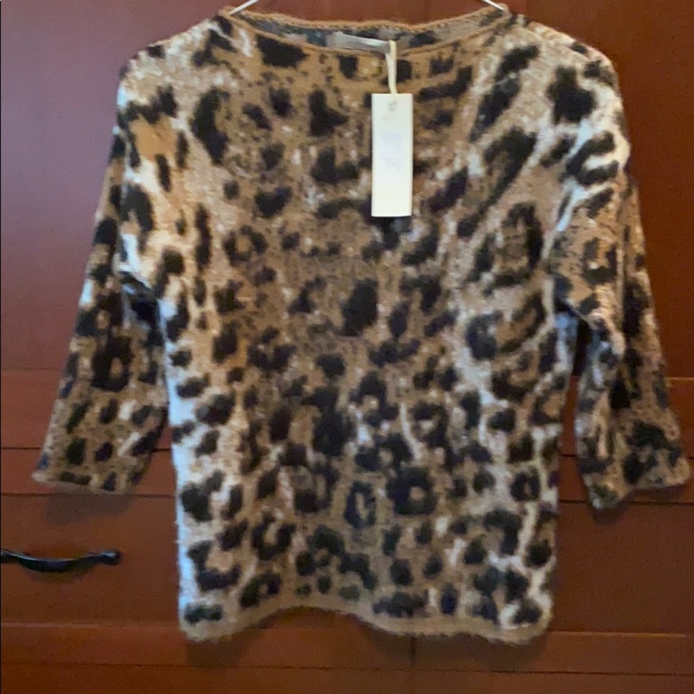 Black and Brown sweater pullover